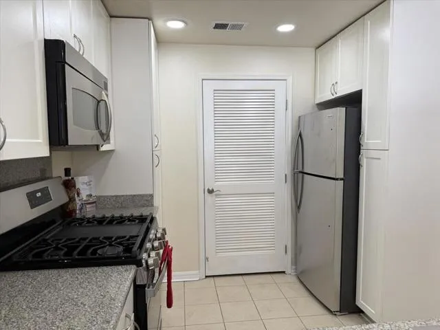 3901 Lick Mill Boulevard 360, Santa Clara, California 95054