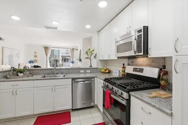 3901 Lick Mill Boulevard 360, Santa Clara, California 95054