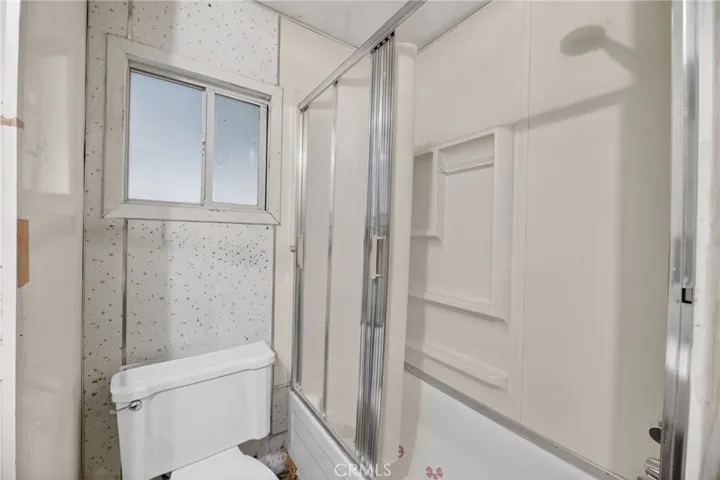 760 Santa Clara, Hemet, California 92543