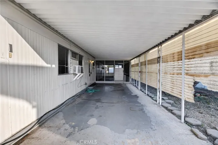 760 Santa Clara, Hemet, California 92543