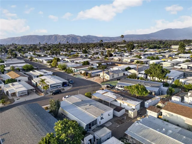 760 Santa Clara, Hemet, California 92543