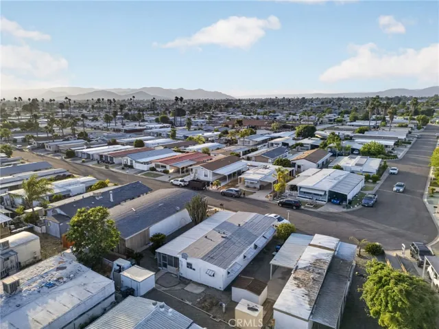 760 Santa Clara, Hemet, California 92543