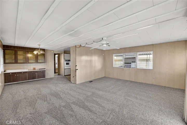 760 Santa Clara, Hemet, California 92543