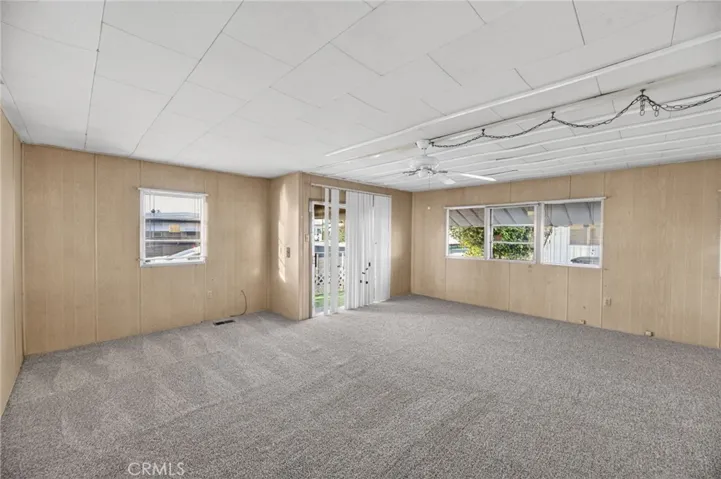 760 Santa Clara, Hemet, California 92543