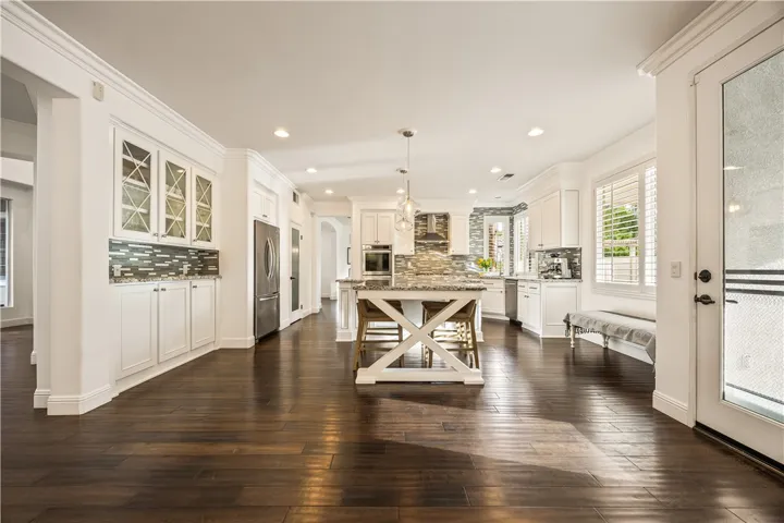 37701 Oxford Drive, Murrieta, California 92562