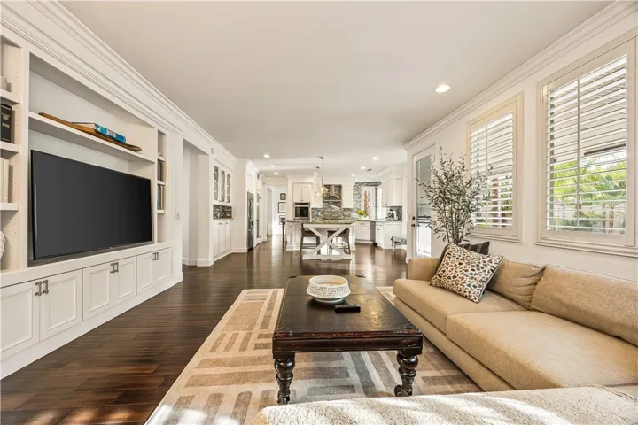 37701 Oxford Drive, Murrieta, California 92562
