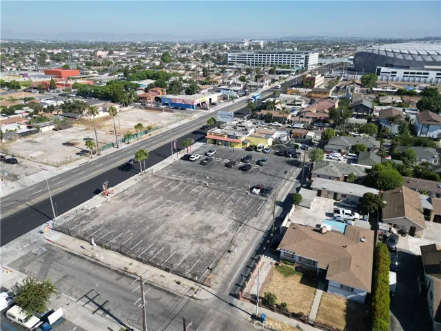 10500 S Prairie Avenue, Inglewood, California 90303