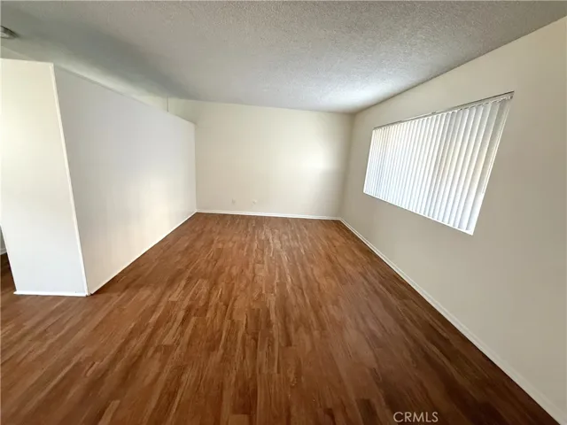 4015 W 137th Street 103, Hawthorne, California 90250