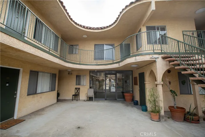 4015 W 137th Street 103, Hawthorne, California 90250
