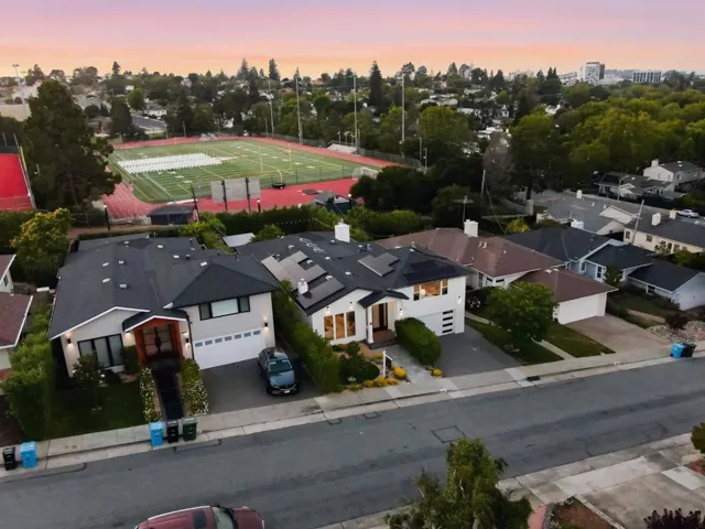612 Hobart Avenue, San Mateo, California 94402