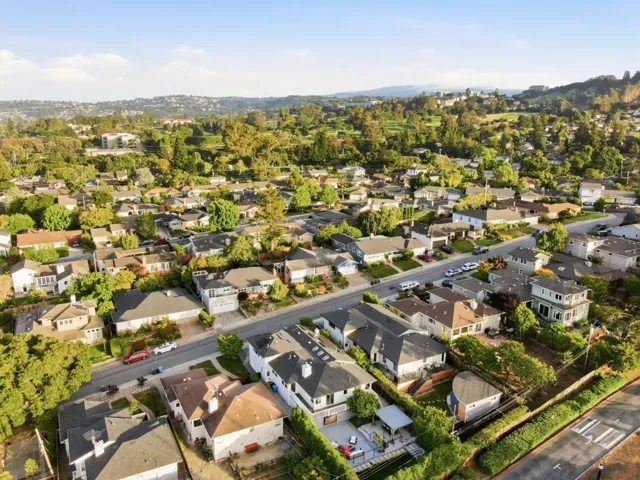 612 Hobart Avenue, San Mateo, California 94402