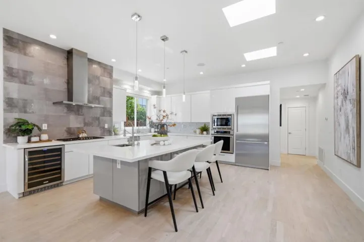 612 Hobart Avenue, San Mateo, California 94402