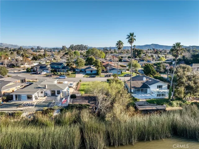 1312 Oceanaire, San Luis Obispo, California 93405