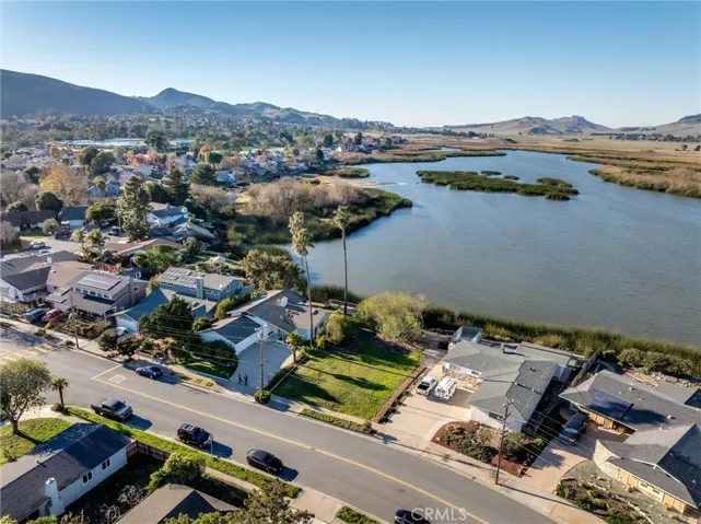 1312 Oceanaire, San Luis Obispo, California 93405