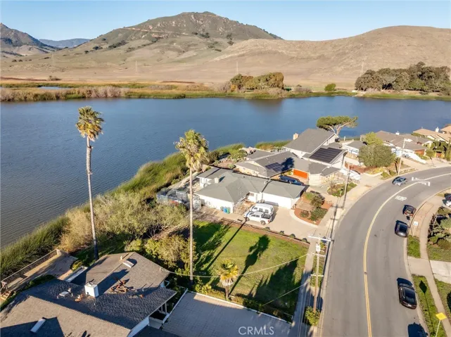 1312 Oceanaire, San Luis Obispo, California 93405