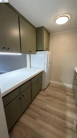 1327 Webster St B105, Alameda, California 94501