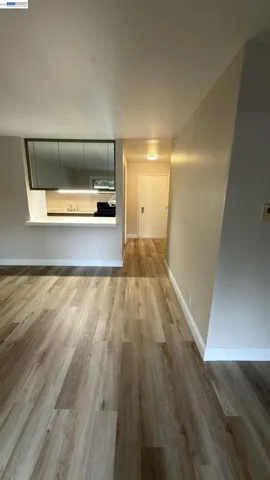 1327 Webster St B105, Alameda, California 94501
