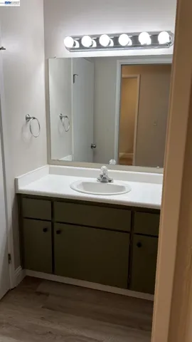 1327 Webster St B105, Alameda, California 94501
