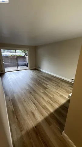 1327 Webster St B105, Alameda, California 94501