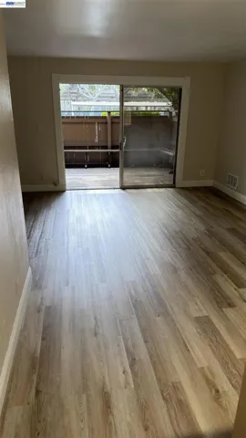 1327 Webster St B105, Alameda, California 94501