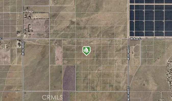 Aerial with parcel boundary.