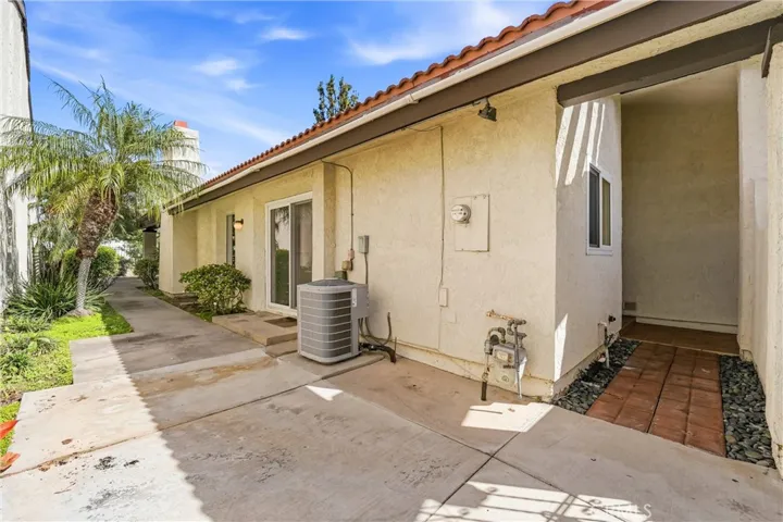 1955 W Bayshore, Anaheim, California 92801