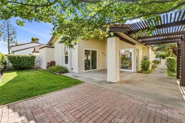 1955 W Bayshore, Anaheim, California 92801