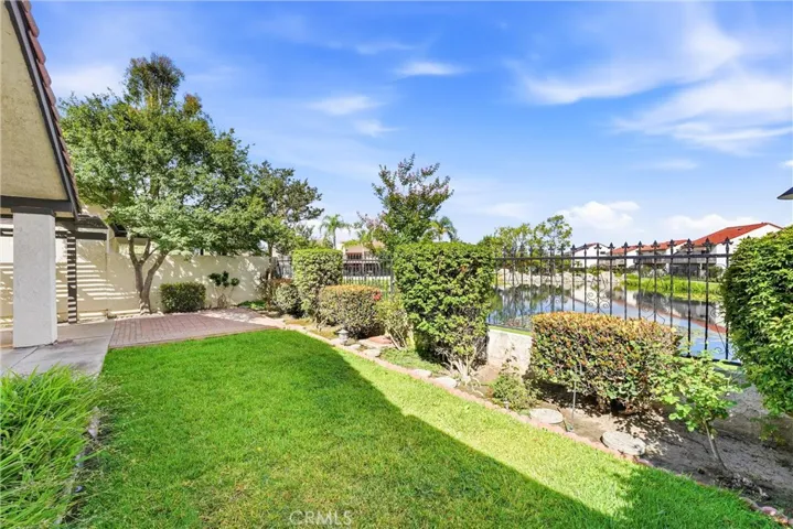 1955 W Bayshore, Anaheim, California 92801
