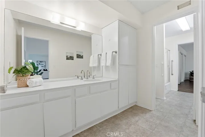 1955 W Bayshore, Anaheim, California 92801
