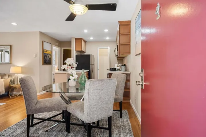 209 Boardwalk Avenue H, San Bruno, California 94066