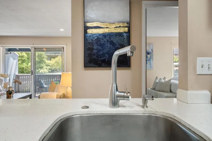 209 Boardwalk Avenue H, San Bruno, California 94066