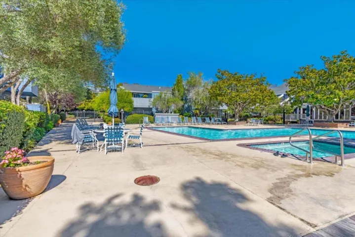 209 Boardwalk Avenue H, San Bruno, California 94066