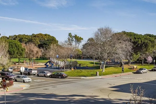 209 Boardwalk Avenue H, San Bruno, California 94066