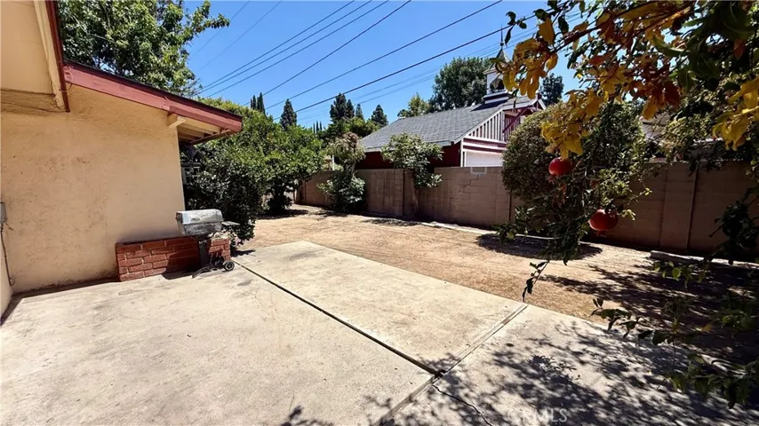 515 N Wayfield, Orange, California 92867