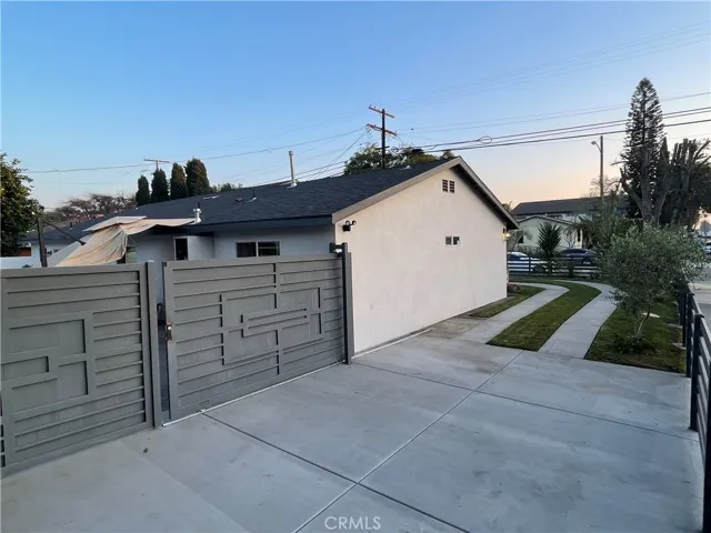5801 Lubec, Bell Gardens, California 90201