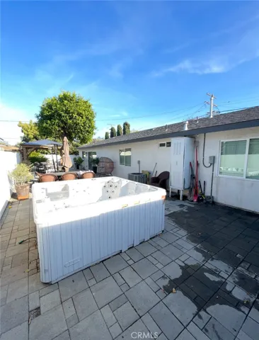 5801 Lubec, Bell Gardens, California 90201