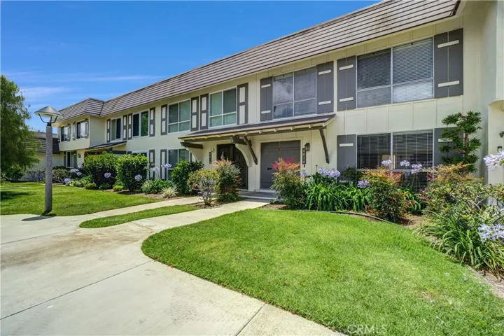 4014 Via Encinas, Cypress, California 90630
