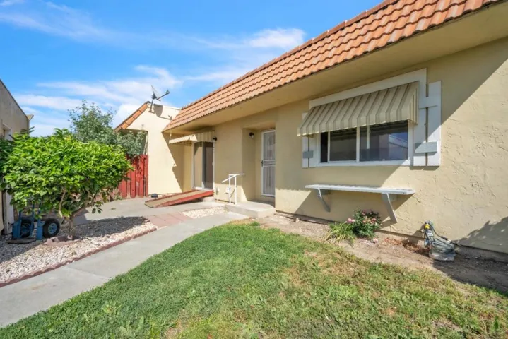 636 Yellowstone Drive, Vacaville, California 95687