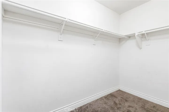 Upstairs Bedroom Walkin Closet