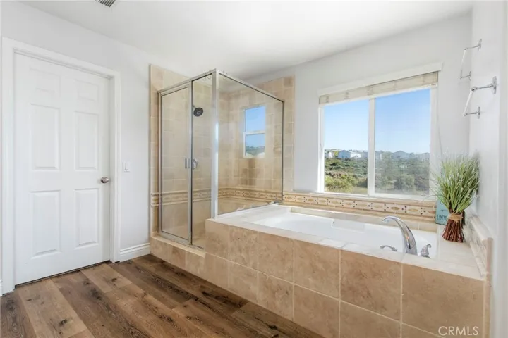 Primary Suite Bathroom