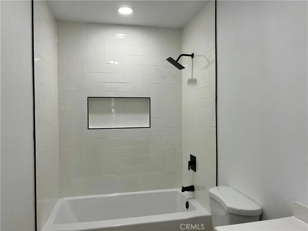 26790 Oakmont, Menifee, California 92586 — photo 5