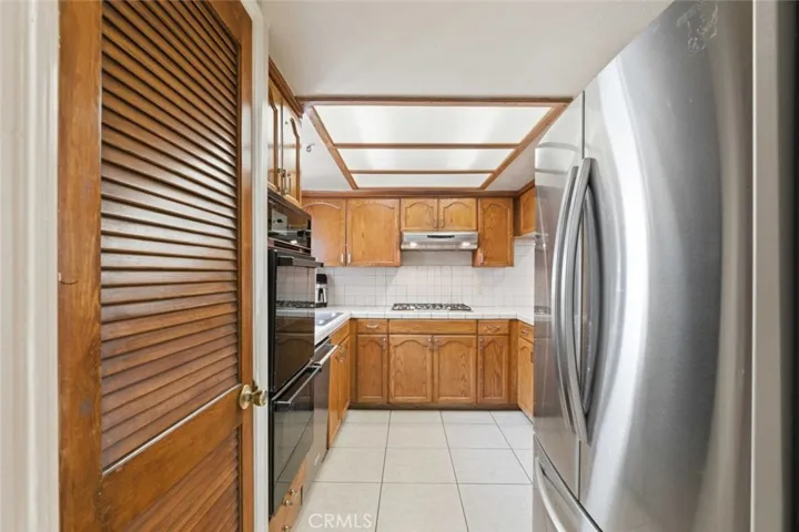 301 W Loraine Street 5, Glendale, California 91202