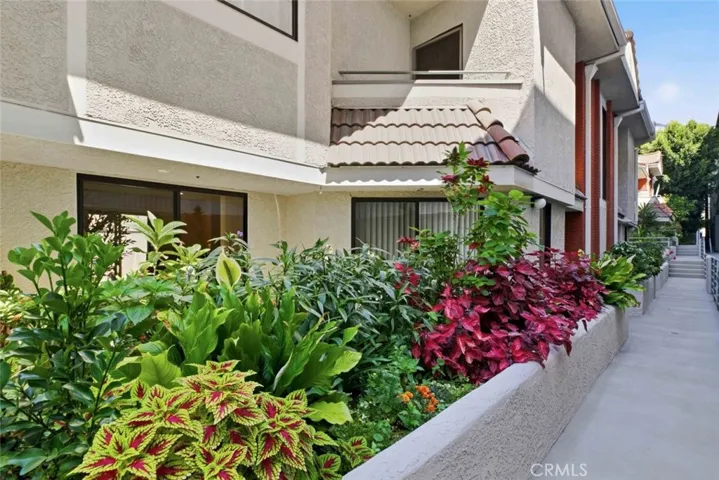 301 W Loraine Street 5, Glendale, California 91202