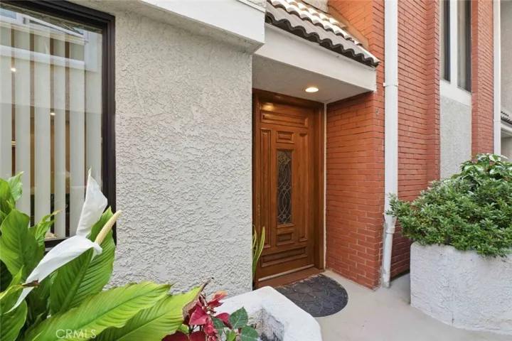 301 W Loraine Street 5, Glendale, California 91202