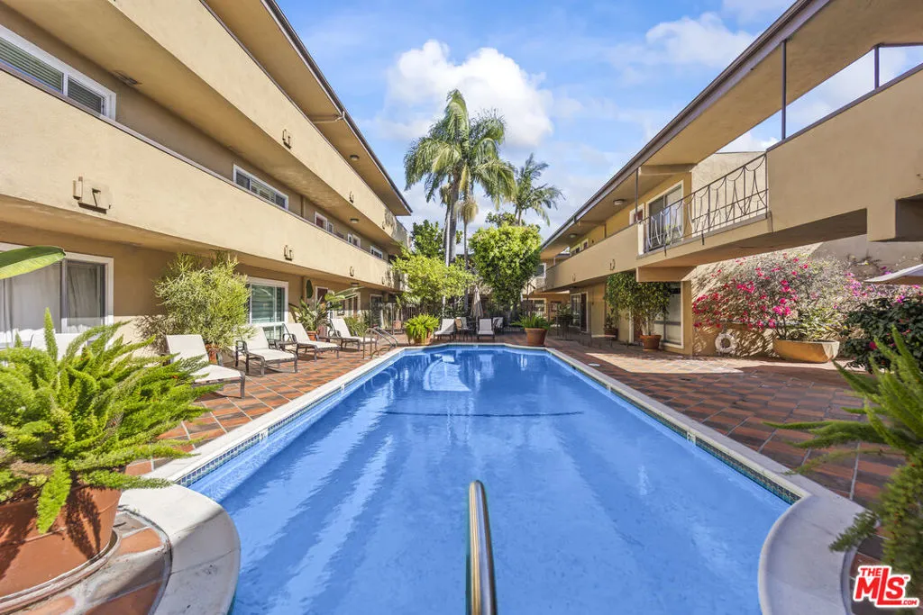 LARGE pool and hot tub