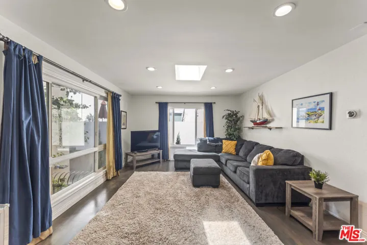 Living & Dining Room