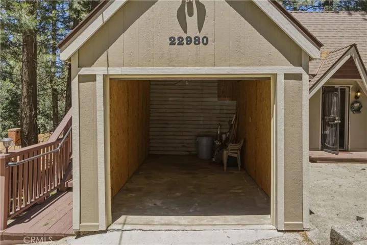 22980 Crest Forest, Crestline, California 92325