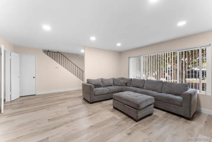 2134 Via Robles, Oceanside, California 92054