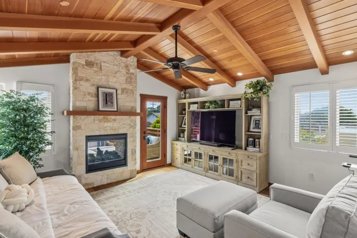 801 Junipero Avenue, Pacific Grove, California 93950