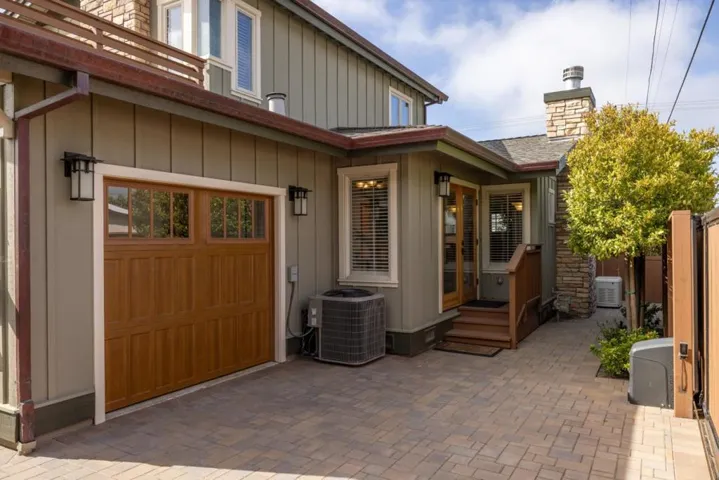 801 Junipero Avenue, Pacific Grove, California 93950